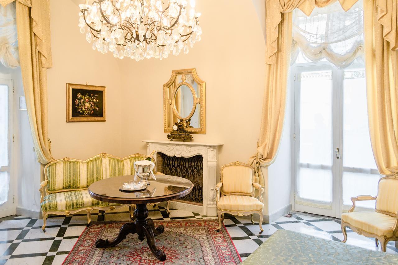 Relais La Rupe Hotel ซอร์เรนโต ภายนอก รูปภาพ
